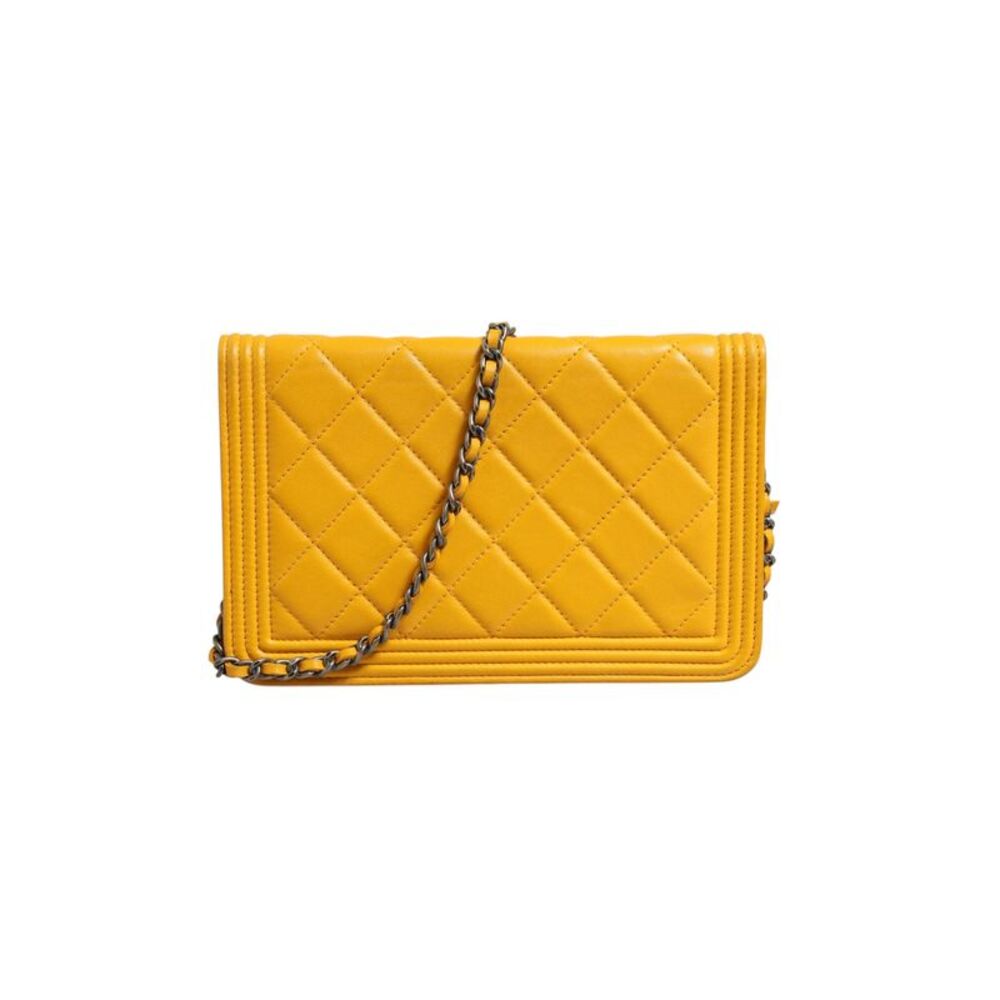 Chanel Yellow New Medium Boy Women's Bag - Picture 4 of 6